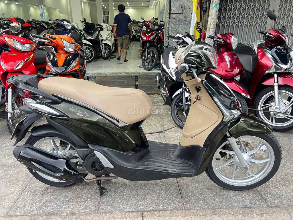 Piaggio Liberty yget ABS 2017 mới 90% bstp chính c. Mua bán Xe máy tại Quận Tân Phú Tp Hồ Chí Minh được đăng bởi Tuanduy hình 2