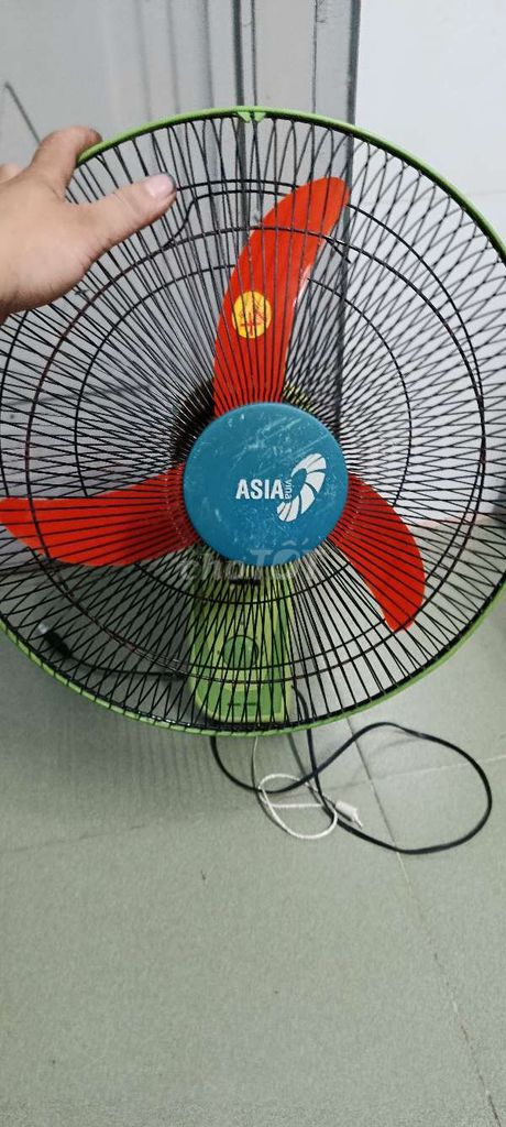 quạt treo tường asia chạy ngon lành. Mua bán Quạt tại Huyện Nhà Bè Tp Hồ Chí Minh được đăng bởi repairer motorbikes hình 1