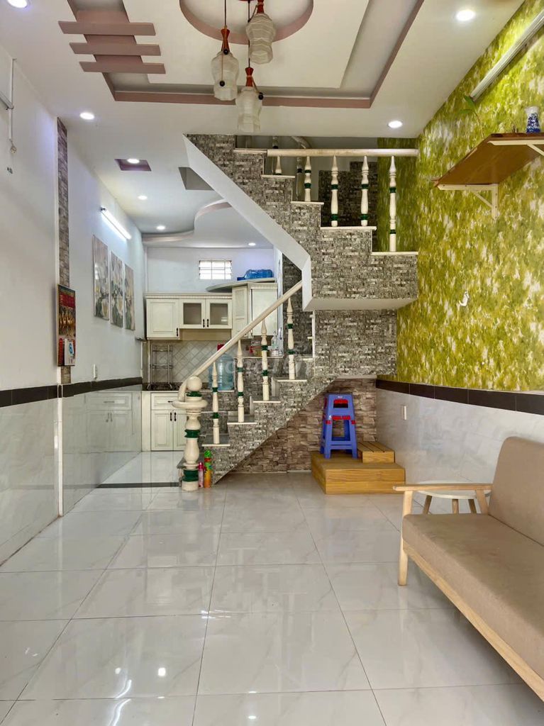 Nhà thạnh Lộc Q12 1 lầu hẻm xe hơi