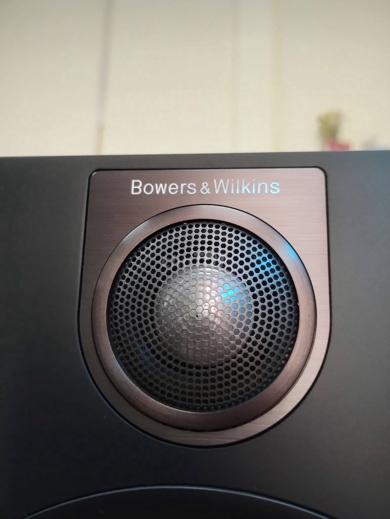 Loa Bowers & Wilkins 683 S2 Đen. Mua bán Tivi, Âm thanh tại Huyện Di Linh Lâm Đồng được đăng bởi lan lan hình 1