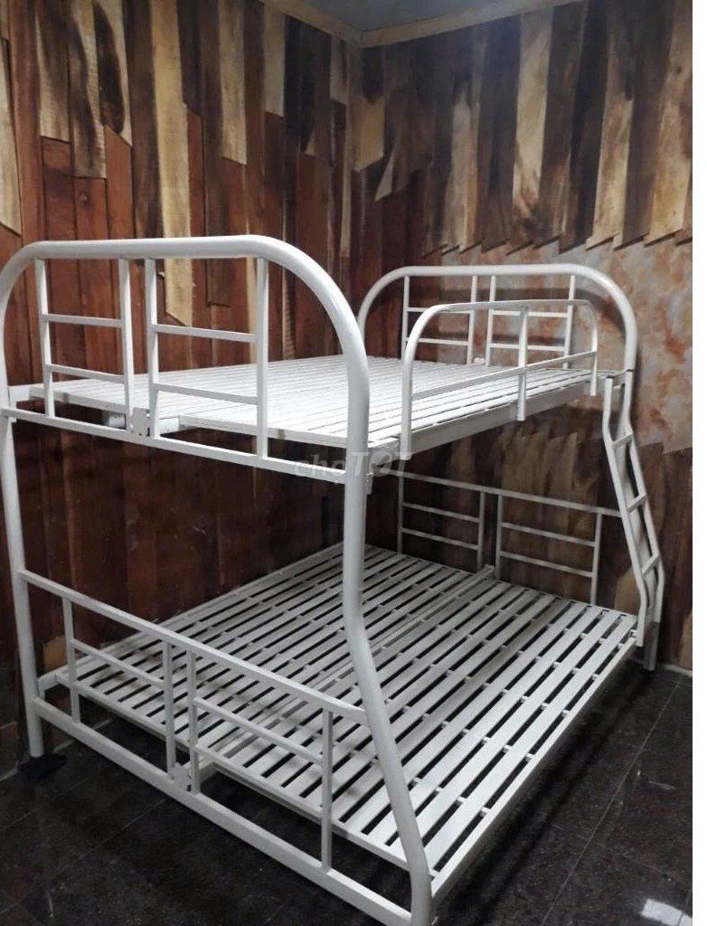 Giường tầng Giường tầng Giường tầng Giường tầng. Mua bán Giường, chăn ga gối nệm tại Quận 3 Tp Hồ Chí Minh được đăng bởi Xưởng Nội Thất Sài Gòn  hình 1