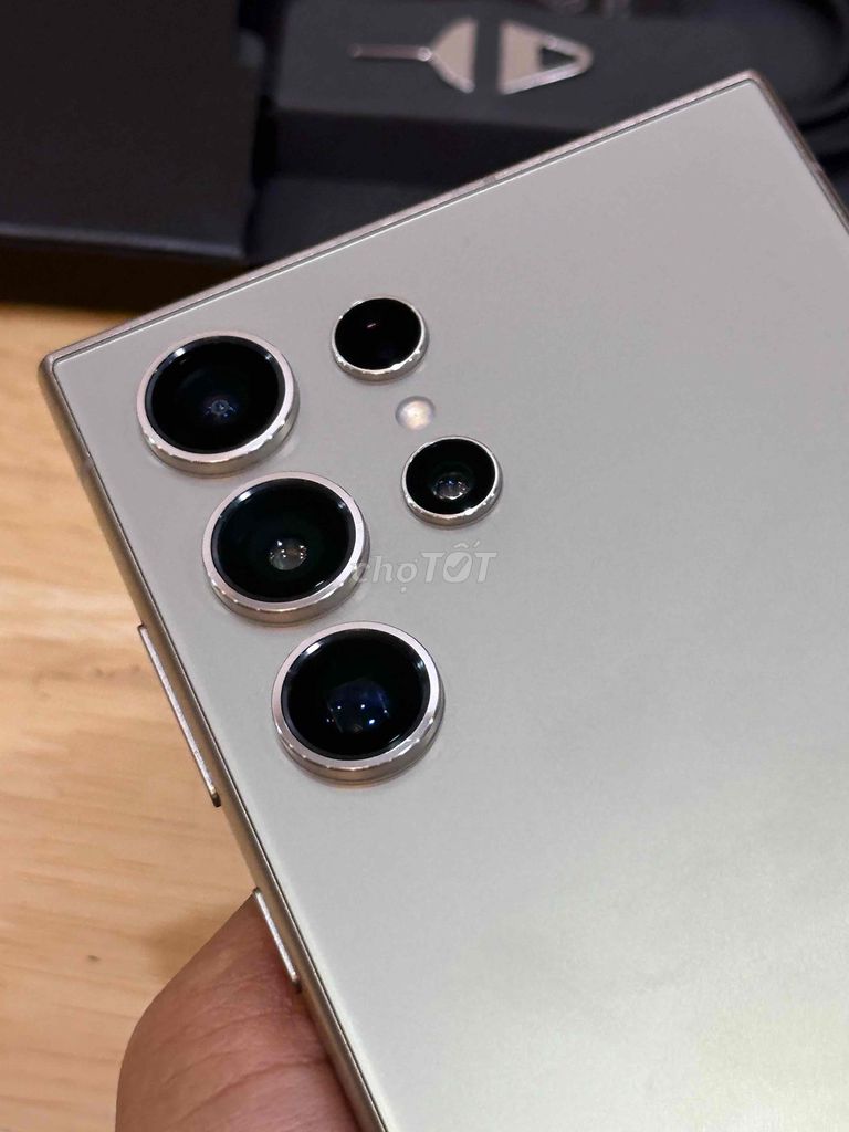 S24 Ultra 256gb Xám Fullbox Đẹp Nét Keng Bản SSVN. Mua bán Điện thoại tại Quận Hà Đông Hà Nội được đăng bởi Tuấn hình 1