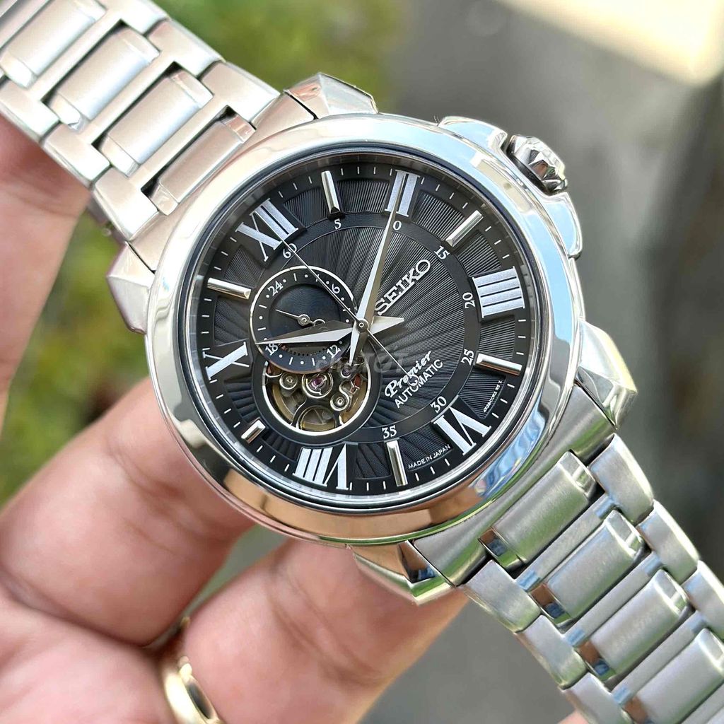 Đồng hồ Seiko Premier Open Heart Nam Thép Đen. Mua bán Đồng hồ tại Quận Phú Nhuận Tp Hồ Chí Minh được đăng bởi Bình Nguyễn hình 1