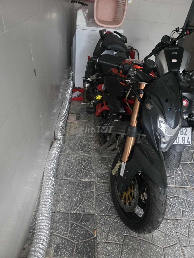 Benelli 600 bien 29. Mua bán Xe máy tại Thành phố Đà Lạt Lâm Đồng được đăng bởi Phan Tuấn Anh hình 1