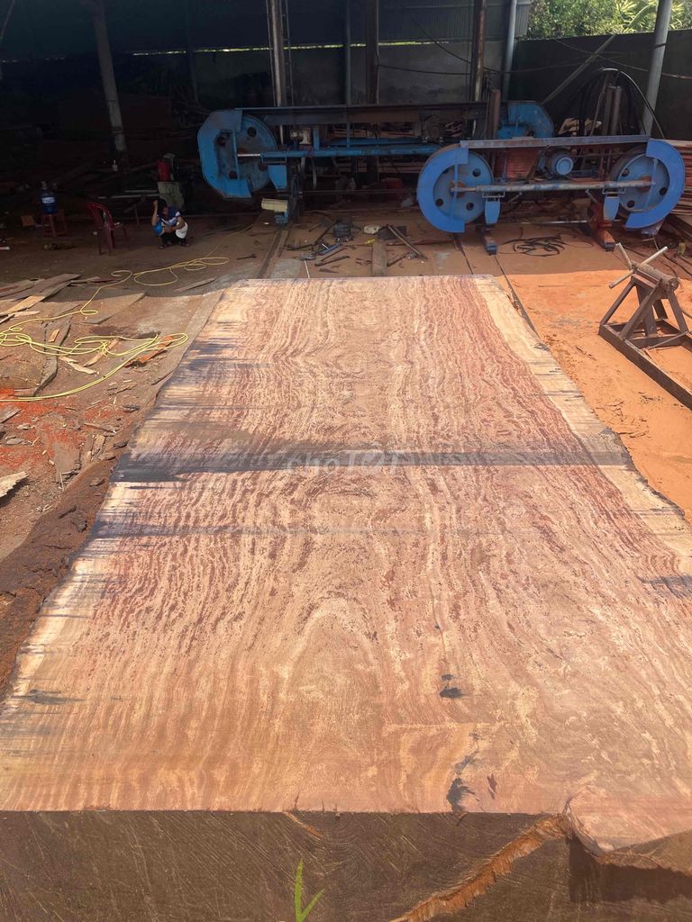 sập gỗ nguyên khối cẩm hông 1m8 dầy 20cm dài 340