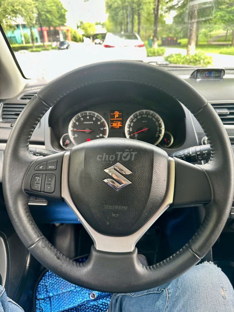 Suzuki Swift 2016 Special - 80000 km. Mua bán Ô tô tại Quận Hà Đông Hà Nội được đăng bởi Nguyễn Phúc hình 9