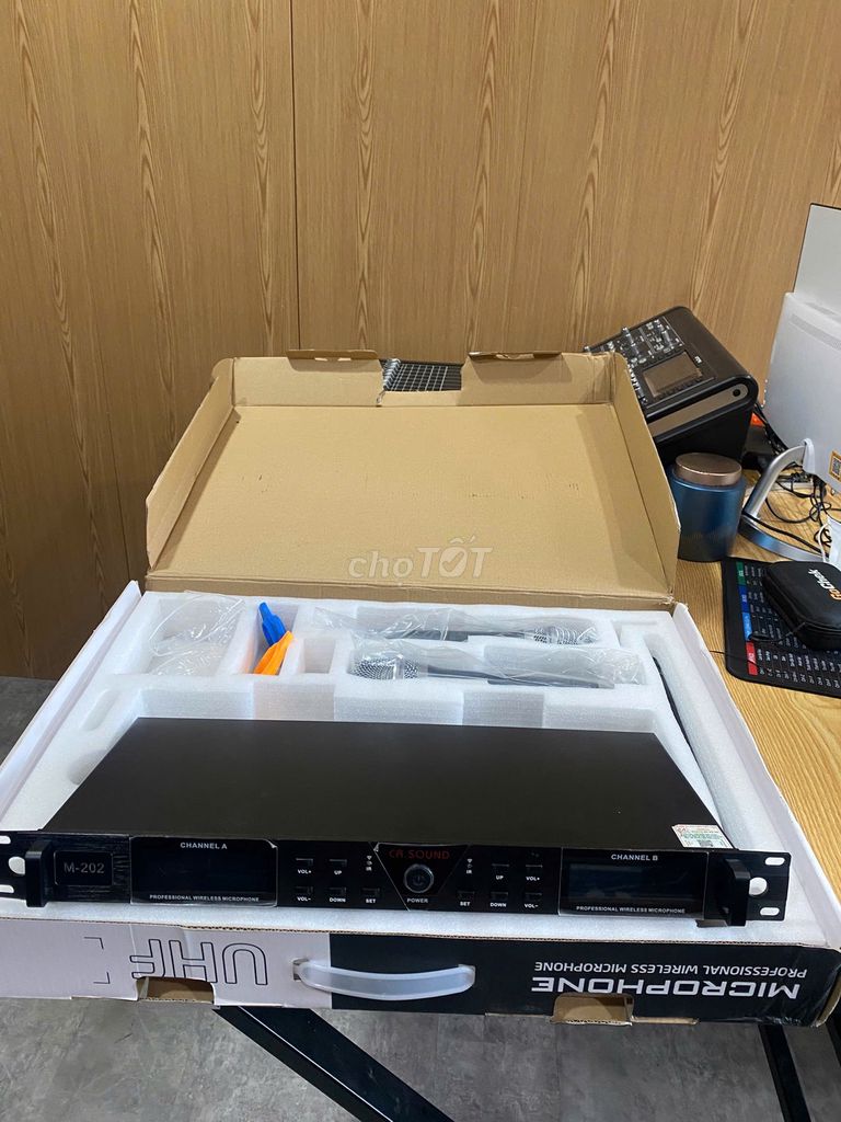 Micro không dây CA SOUND M202 Like new 95%. Mua bán Tivi, Âm thanh tại Quận Gò Vấp Tp Hồ Chí Minh được đăng bởi Thành Audio Pro hình 1