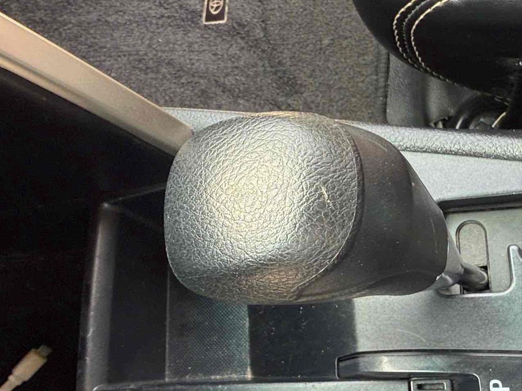 INNOVA 2.0G 2019 BẢO HÀNH 1 NĂM LƯỚT 49.000 km. Mua bán Ô tô tại Quận Bình Tân Tp Hồ Chí Minh được đăng bởi XUÂN DUY AUTO hình 13