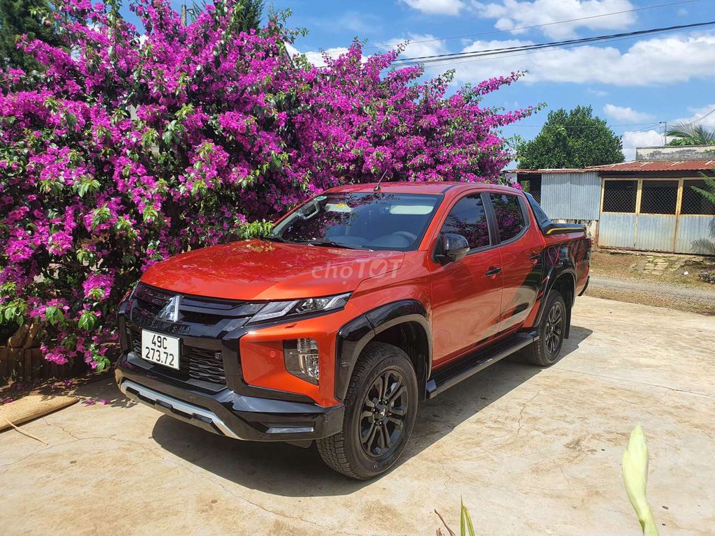 Mitsubishi Triton Athlete 4x4 Полная комплектация 2021 Оранжевый