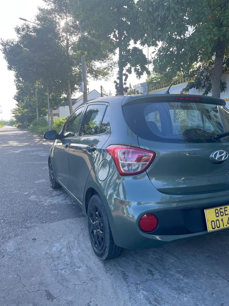 Xe 4C cần bán - Hyundai Grand i10 2015 1.0 MT 38V. Mua bán Ô tô tại Thành phố Phan Thiết Bình Thuận được đăng bởi Vũ Nguyễn hình 7