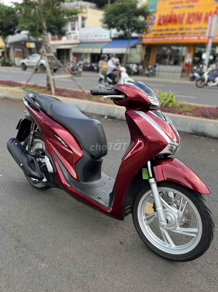 ✔️ Sh125i Abs máy móc nguyên zin ko lỗi xchính chủ. Mua bán Xe máy tại Thành phố Long Khánh Đồng Nai được đăng bởi Duy Linh Xe Máy Chợ Long Khánh  hình 2