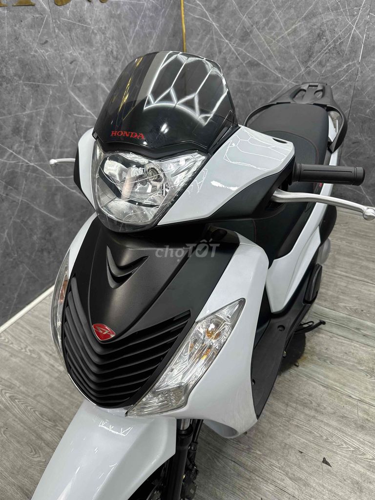 SH Ý 2009 150i SM100 2 đĩa BSTP. Mua bán Xe máy tại Quận Tân Phú Tp Hồ Chí Minh được đăng bởi  Võ SH318 hình 3