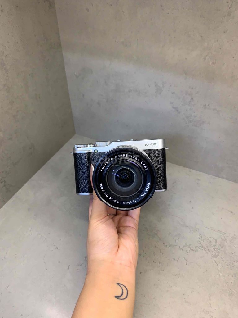 Máy ảnh Fujifilm XA2 Bạc Đen kèm kit đẹp likenew. Mua bán Máy ảnh, Máy quay tại Huyện Thanh Trì Hà Nội được đăng bởi Đoàn Nhi hình 1