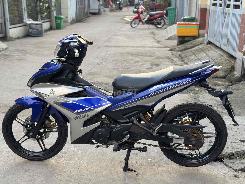 Yamaha Exciter 150 2015 Xe Mới Đẹp, Máy Bao Êm. Mua bán Xe máy tại Thành phố Thuận An Bình Dương được đăng bởi Trần Viễn hình 4