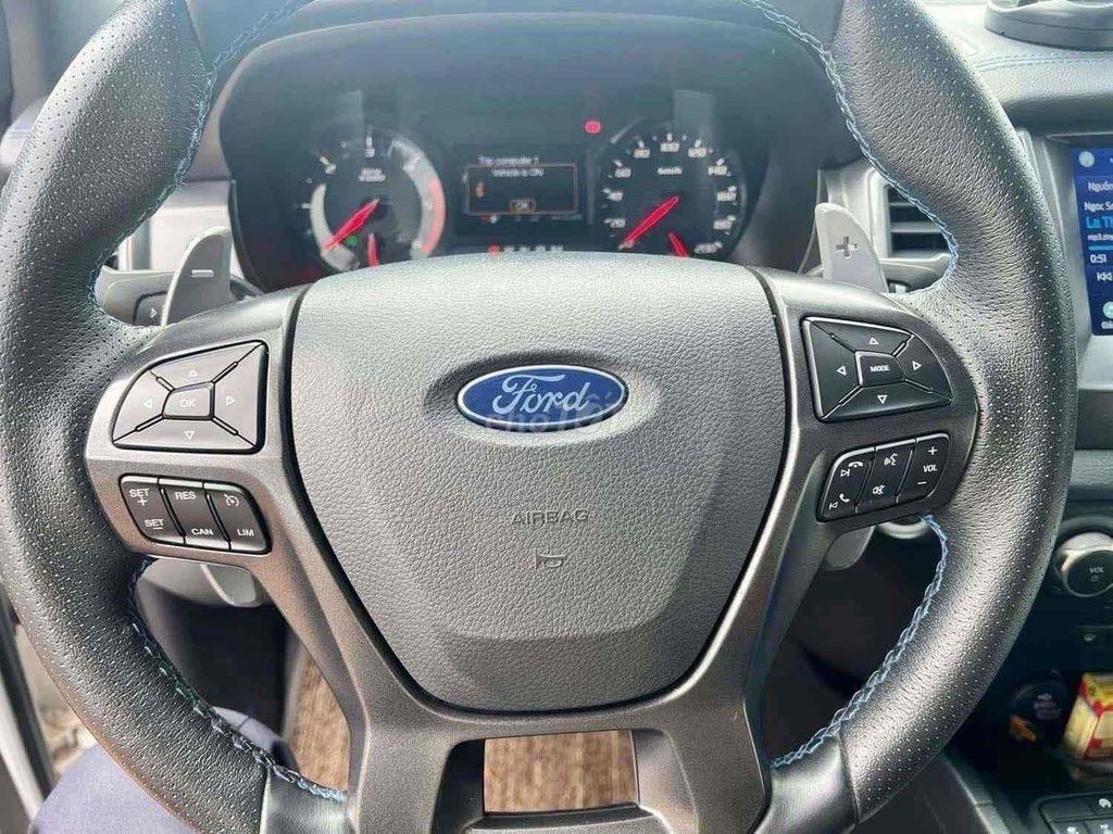 Ford Ranger 2022 Raptor 2.0L 4x4 AT - 40 km. Mua bán Ô tô tại Huyện Ea H'leo Đắk Lắk được đăng bởi Tấn Sang hình 4