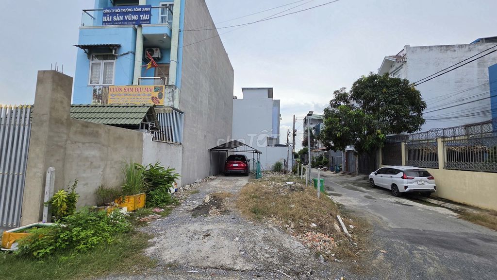 Bán gấp đất 7x23, mặt tiền Kênh Tiêu Bà Điểm, gần Phan Văn Hớn Hóc Môn