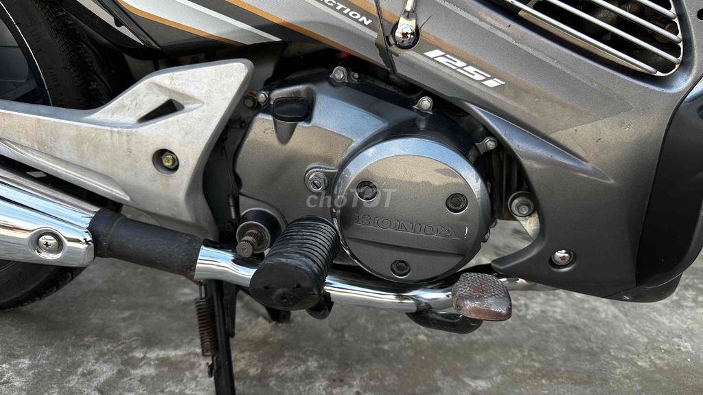 Future neo gt 2006 áo fi08 đen ( hỗ trợ góp ). Mua bán Xe máy tại Huyện Chợ Mới An Giang được đăng bởi Cửa hàng xe Thiên Phước 2 hình 15