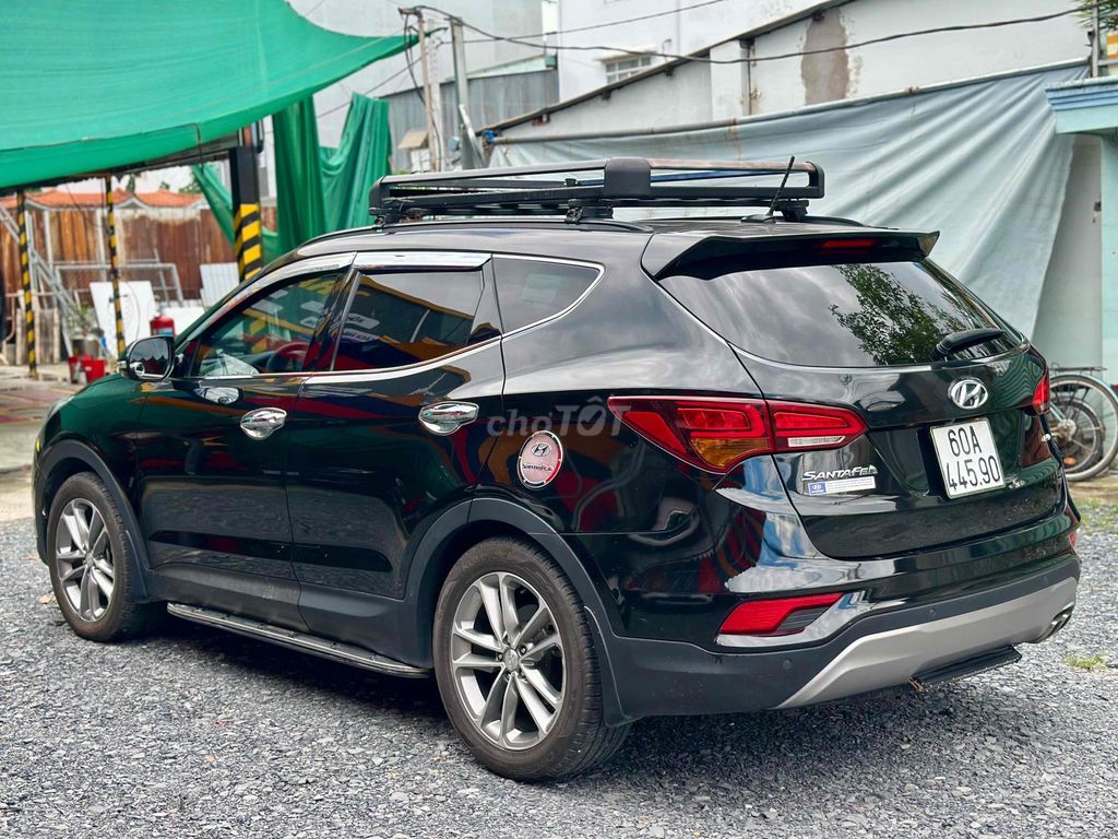 santafe xe di giữ gìn full bão dưỡng hãng. Mua bán Ô tô tại Thành phố Thủ Đức Tp Hồ Chí Minh được đăng bởi Đặng Tú Nguyên hình 4