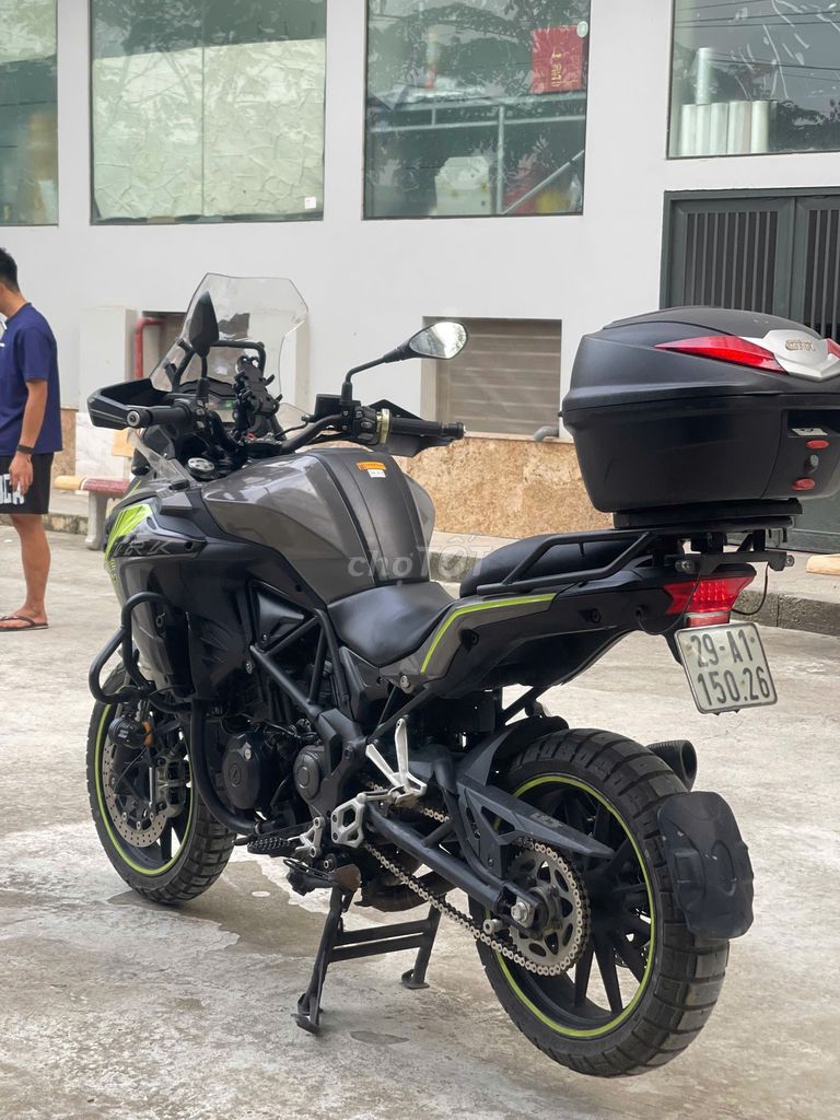 Benelli TRK 502 2018 có trả góp trao đổi ✅. Mua bán Xe máy tại Quận Hoàng Mai Hà Nội được đăng bởi Phú Lý hình 6