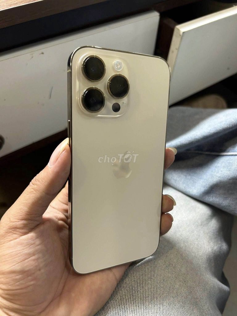 Apple iPhone 15 Pro Max 256GB Vàng. Mua bán Điện thoại tại Quận Nam Từ Liêm Hà Nội được đăng bởi Hội Đồ Điện Tử hình 1