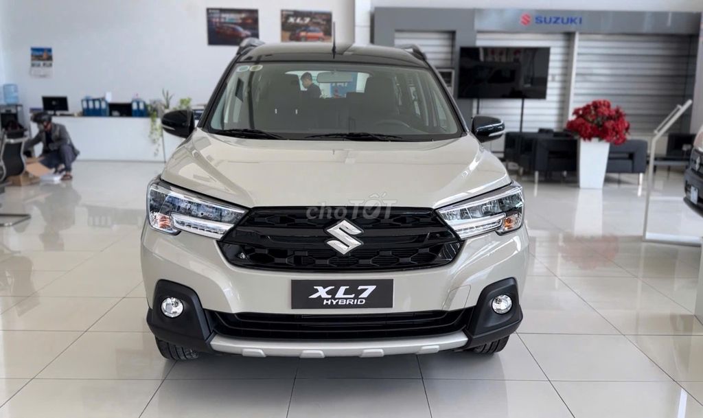 Suzuki XL 7 2024 hybrid giảm 30tr tặng full pk