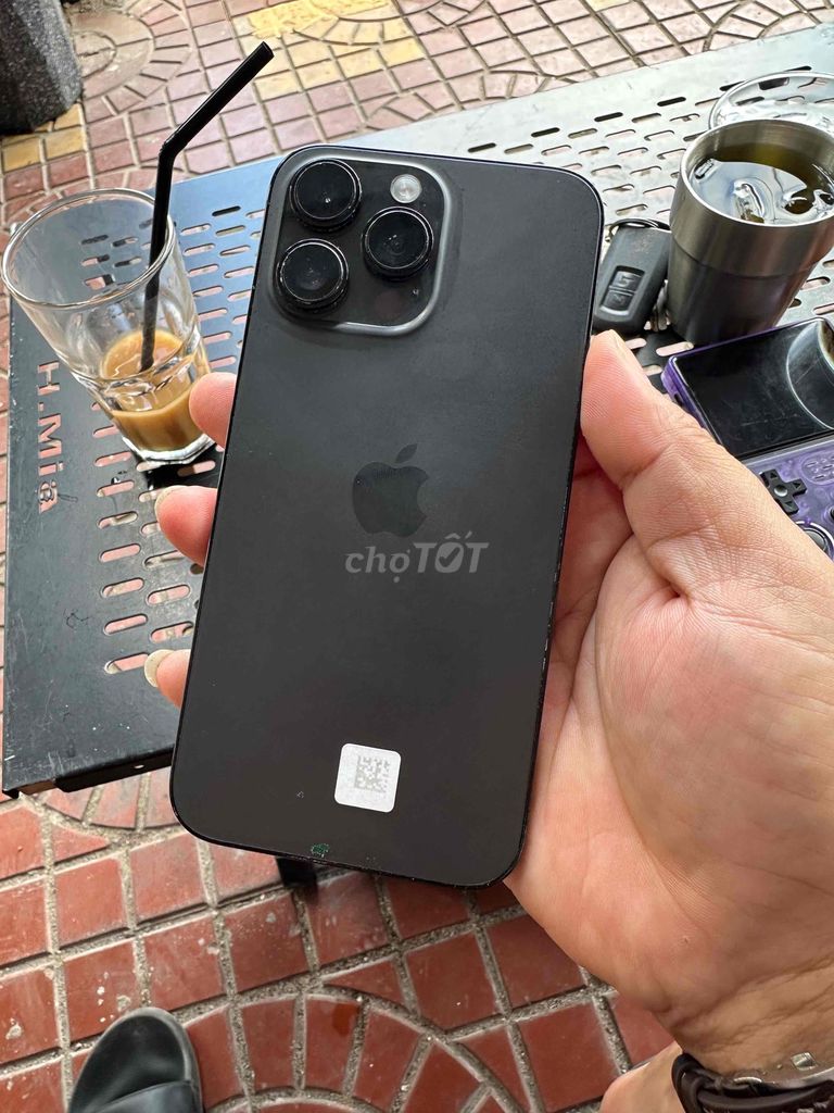 Cần bán 14prm 256 quốc tế mỹ zin full chức năng. Mua bán Điện thoại tại Huyện Tuy Phước Bình Định được đăng bởi Kutèo Quang hình 1