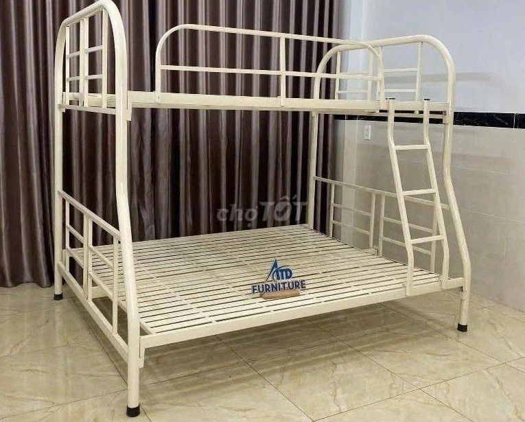 Giường tầng))Giường tầng$$Giường tầng))Giường. Mua bán Giường, chăn ga gối nệm tại Thành phố Dĩ An Bình Dương được đăng bởi Tổng Kho Nội Thất Sài Gòn hình 1