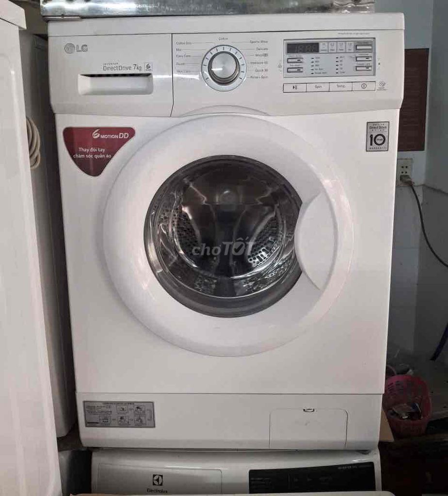 Máy giặt LG 7kg cửa trên Đã qua sử dụng. Mua bán Máy giặt tại Quận 7 Tp Hồ Chí Minh được đăng bởi shop đồ cũ hình 1