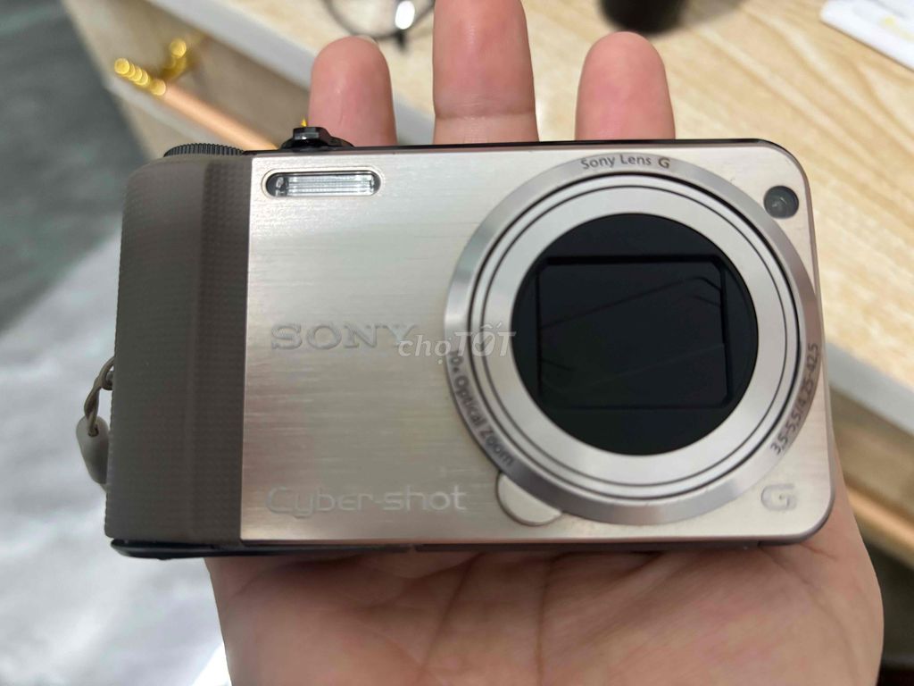 Máy ảnh Sony Cyber-shot Bạc. Mua bán Máy ảnh, Máy quay tại Huyện Châu Đức Bà Rịa - Vũng Tàu được đăng bởi nhỏ Hồ  hình 1