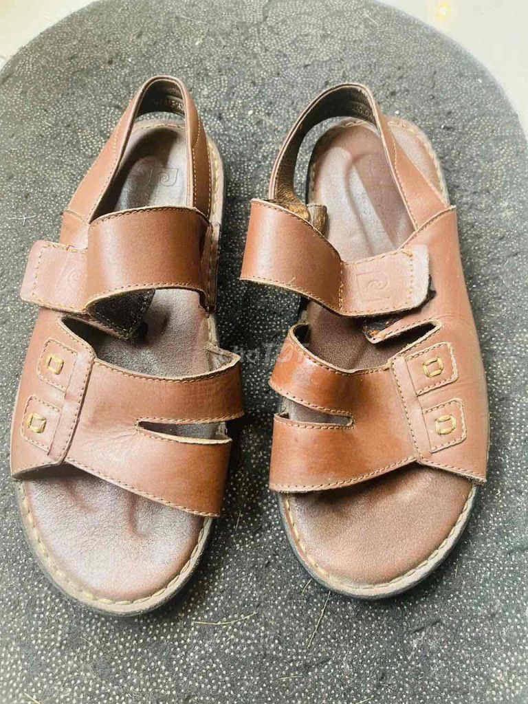 Sandal Pierre Cardin Nam Da 43/44- 300k. Mua bán Giày dép tại Quận Bình Thạnh Tp Hồ Chí Minh được đăng bởi  Minh Nguyen hình 1