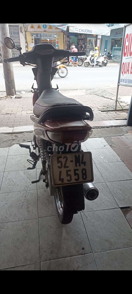 Honda wave thái110giấy tờ TP HCM còn tin là còn xe. Mua bán Xe máy tại Quận 10 Tp Hồ Chí Minh được đăng bởi văn phúc  hình 4