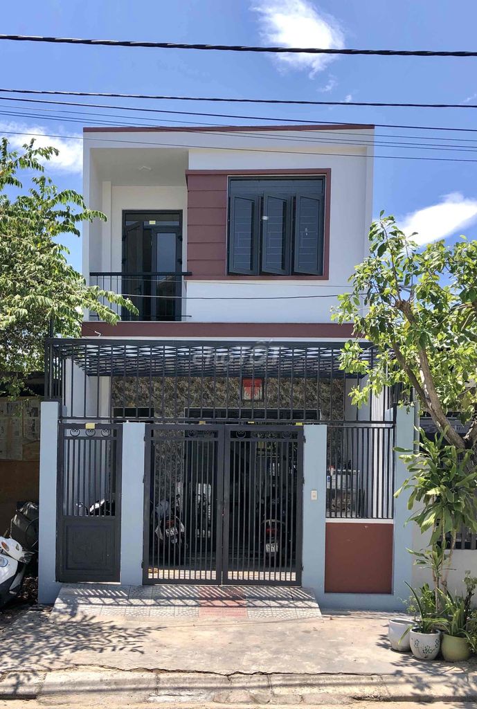 Аренда · 3 комн. · 120 м² · Quận Cẩm Lệ, ул. Đường Nguyễn Xuân Hữu