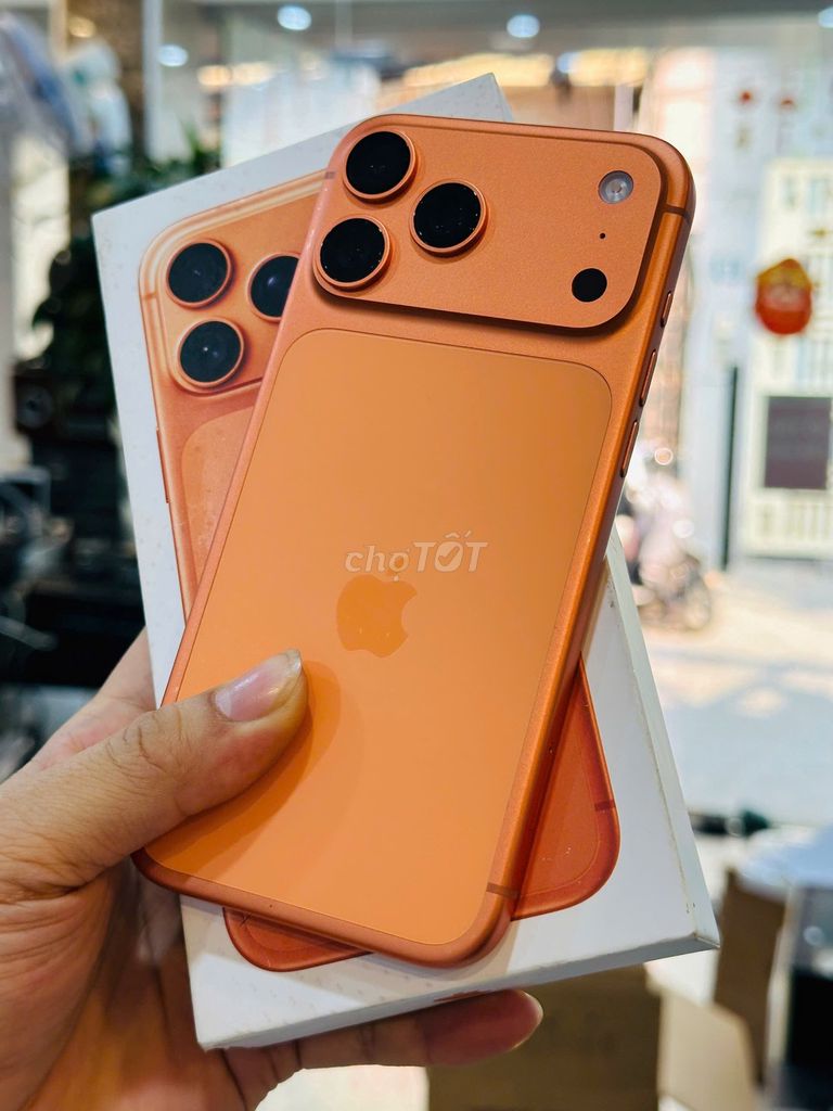 IPhone 17 Pro Max 256GB CHÍNH HÃNG FULLBOX. Mua bán Điện thoại tại Quận Đống Đa Hà Nội được đăng bởi Thế Hoàng hình 1