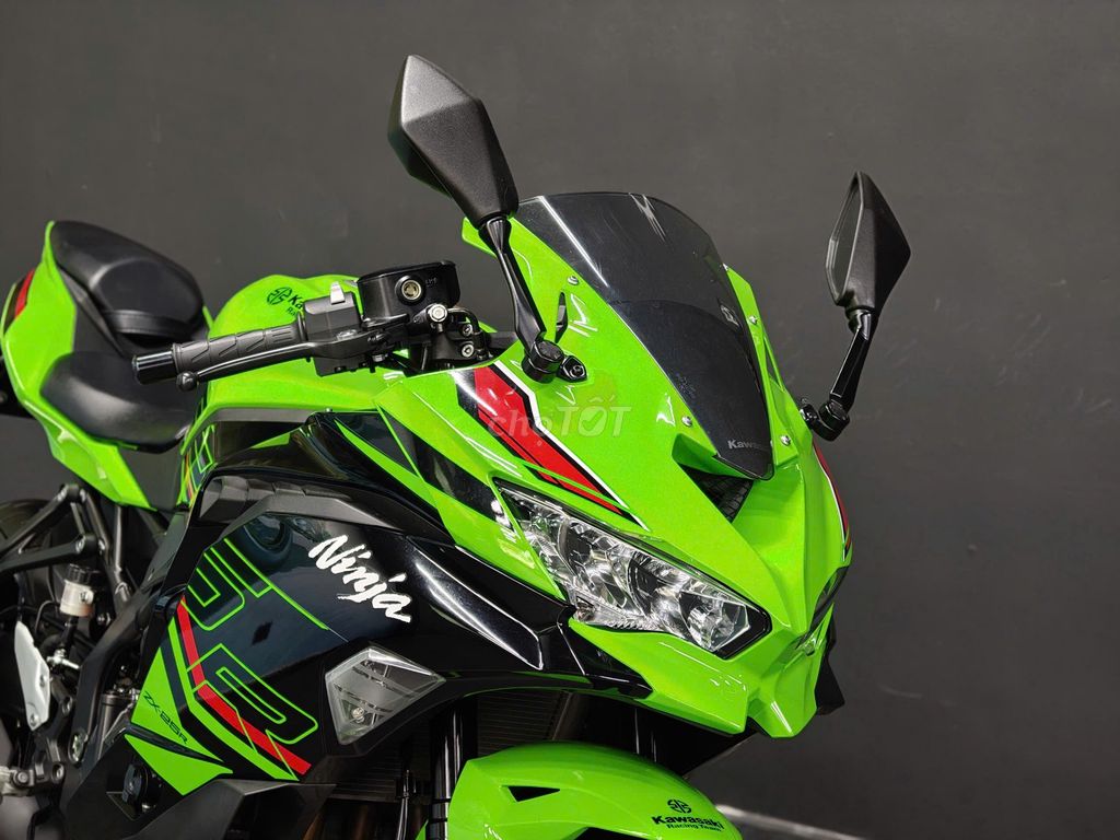 ZX25R ODO 800KM CHƯA ĐĂNG KÍ CÒN BẢO HÀNH 02 NĂM. Mua bán Xe máy tại Quận Tây Hồ Hà Nội được đăng bởi Tu Phamanh hình 4
