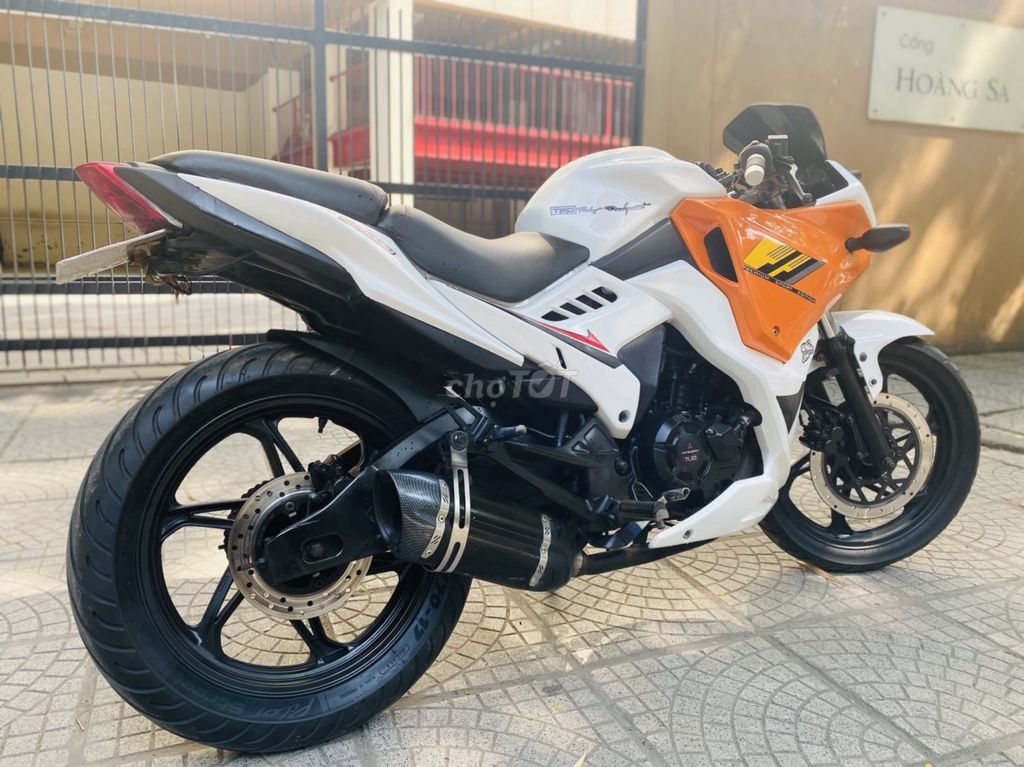 Xe máy màu Trắng Cam, chất liệu Kim loại Nhựa. Mua bán Xe máy tại Quận Nam Từ Liêm Hà Nội được đăng bởi MAI HÒA hình 5