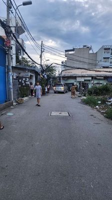 Bán nền 5 x 20 hẻm xe hơi Lâm Hoành. Mua bán đất tại Quận Bình Tân Tp Hồ Chí Minh được đăng bởi Bảo Hòa