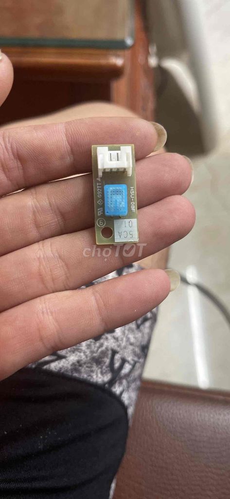 Cảm biến độ ẩm Sharp HSU-08F. Mua bán Nội thất, đồ gia dụng khác tại Quận Hải An Hải Phòng được đăng bởi Boy Cố Gắng hình 1