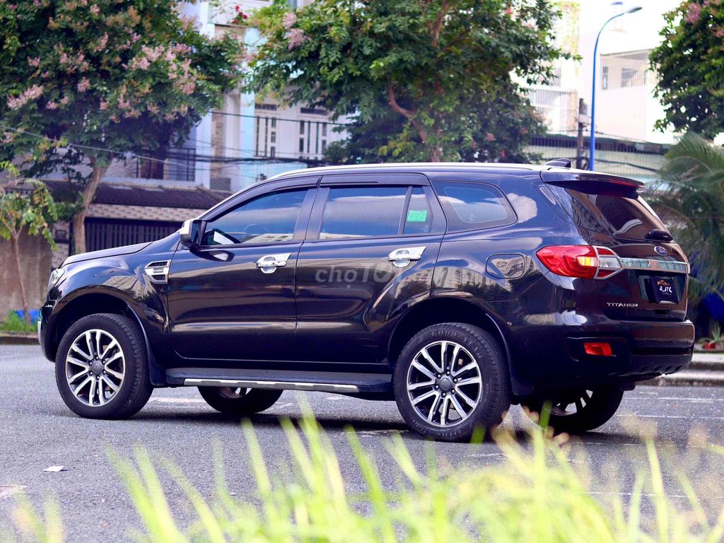 Ford Everest 2021, odo 8 vạn , full lịch sử hãng. Mua bán Ô tô tại Huyện Hóc Môn Tp Hồ Chí Minh được đăng bởi Nguyễn Duy Khánh hình 3