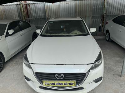 Mazda 3 2019 1.5 Luxury Trắng 295 tr
