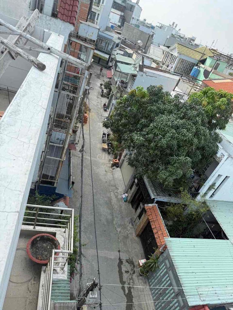 Bán khách sạn 12 phòng 1/ lê văn khương quận 12 Đường Lê Văn Khương, Phường Tân Thới Hiệp, Quận 12, Tp Hồ Chí Minh Quận 12 Tp Hồ Chí Minh