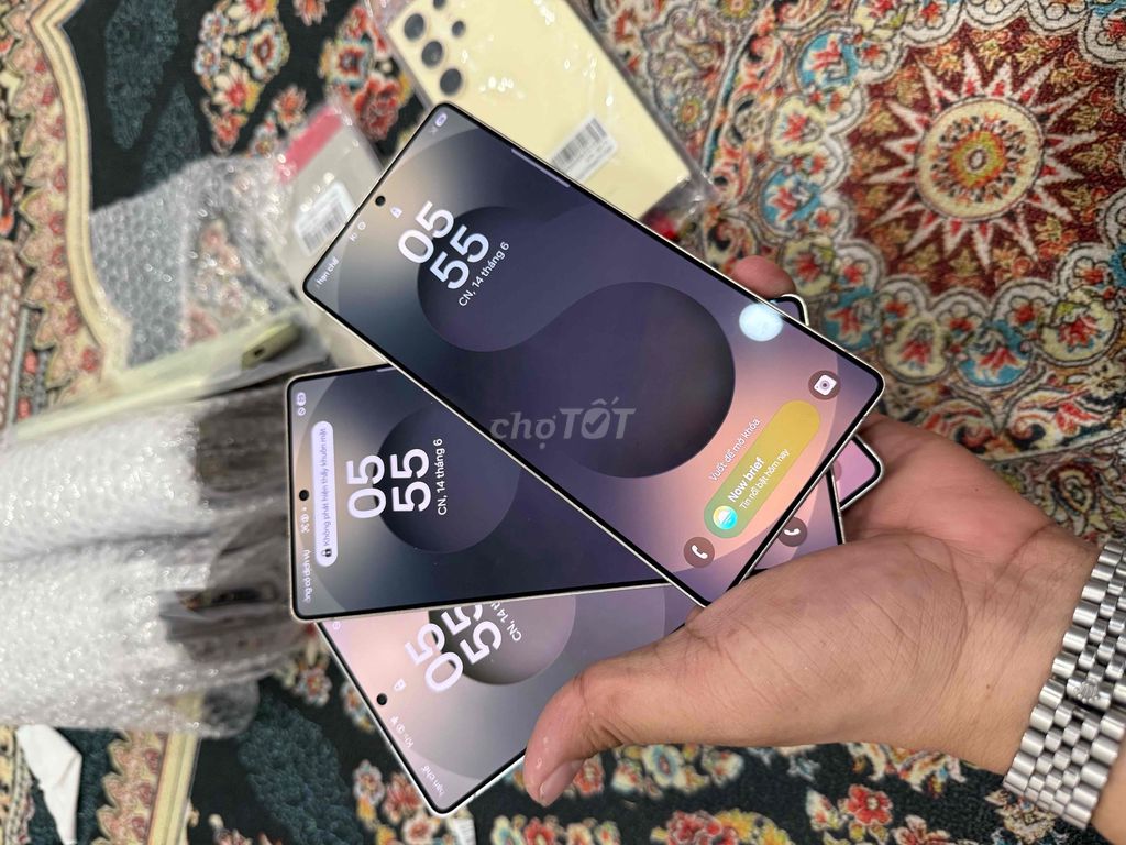 Samsung S25 Ultra Trắng, Xám. Mua bán Điện thoại tại Quận 8 Tp Hồ Chí Minh được đăng bởi bin mobile  hình 1