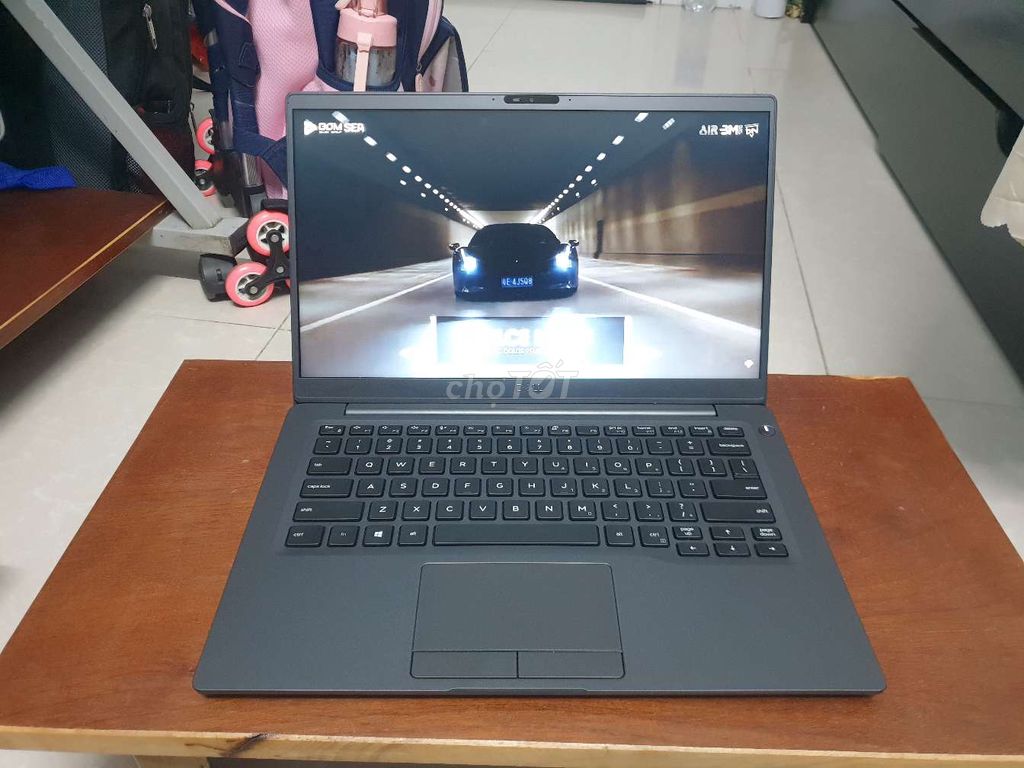 Dell Latitude 7400 i7-8665U 14 inch 8GB/256GB. Mua bán Laptop tại Thành phố Thủ Dầu Một Bình Dương được đăng bởi Phương TV hình 1