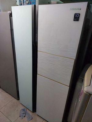 Tủ lạnh 2 cánh dung tích 539 lít kính cường lực