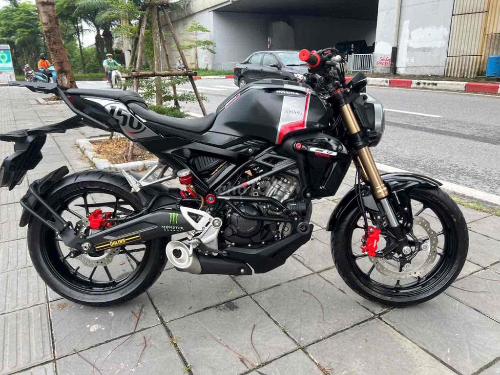 HONDA CB150R ABS FI cuối 2021 Lướt đẹp Hàng hiếm. Mua bán Xe máy tại Quận Cầu Giấy Hà Nội được đăng bởi Tong motor xe may hình 1