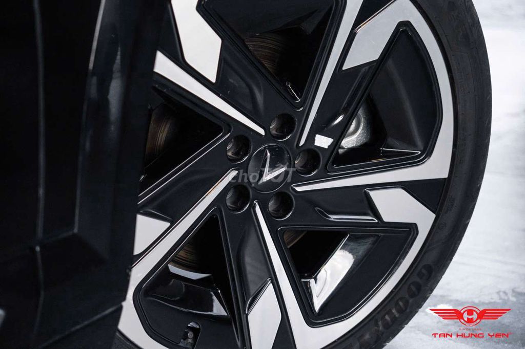 🖤 Vinfast VF9 Plus  thuê pin mui kính 2025 6 ghế. Mua bán Ô tô tại Quận Hải Châu Đà Nẵng được đăng bởi TÂN HƯNG YÊN AUTO hình 7