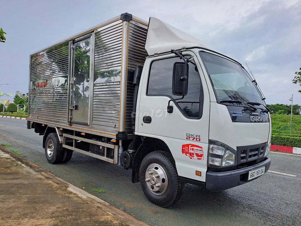 ISUZU QKR270 2022 tải 2.8 tấn