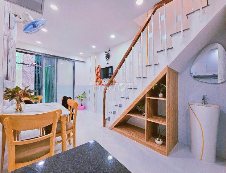 Nhà Sổ hồng riêng chính chủ DTS 45m2, ở ngay,NH Hỗ trợ 80%, HH 1% MG. Mua bán nhà ở tại Quận Tân Phú Tp Hồ Chí Minh được đăng bởi Giang Huy hình 2