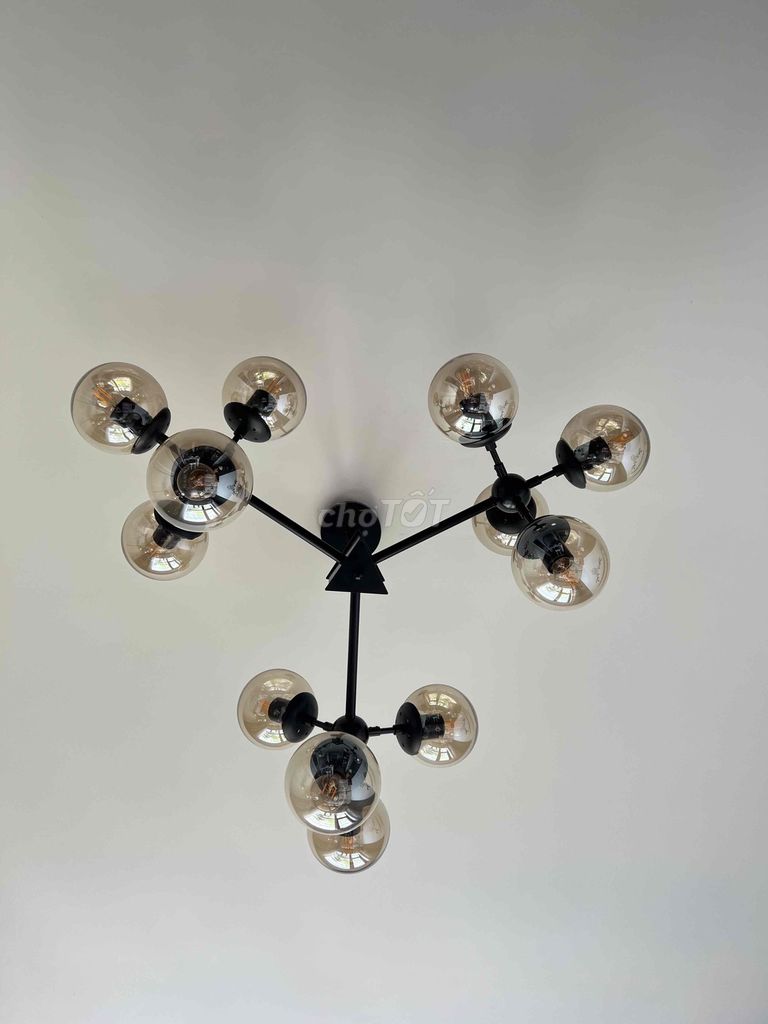 Đèn chùm phòng khách mới 95%. Mua bán Đèn tại Quận 8 Tp Hồ Chí Minh được đăng bởi Hang Phuoc Huy hình 1