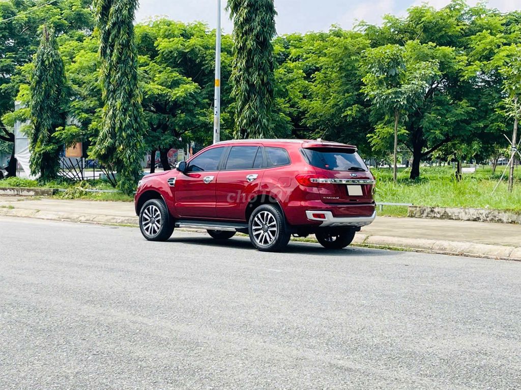Ford Everest 2021 Titanium 2.0L 4x2 AT - 63000 km. Mua bán Ô tô tại Quận 12 Tp Hồ Chí Minh được đăng bởi Xe Đẹp Minh Khôi hình 4