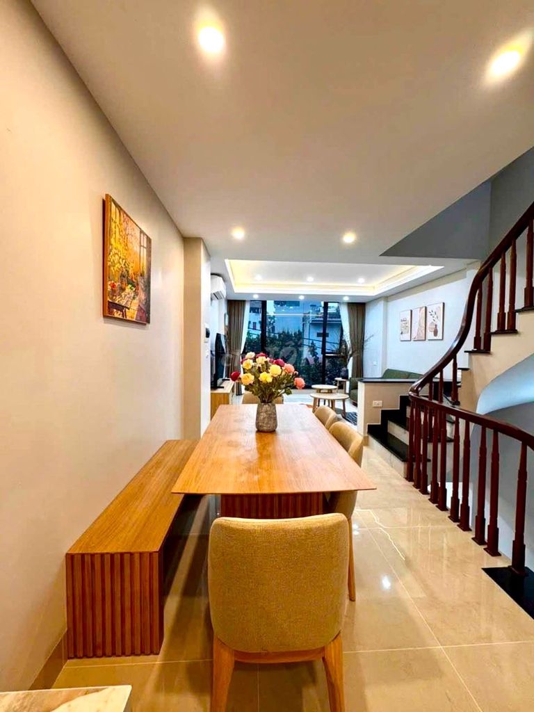 Садовый домик Viet Hung, 70 м², 4 спальни, 10 миллиардов долларов